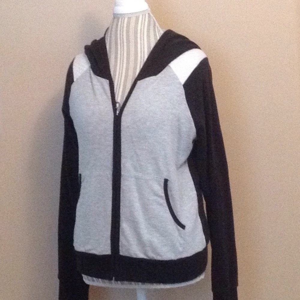 ❤️ Juicy couture hoodie
